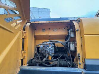 2023-hyundai-215lc-9t-1401766-44752675