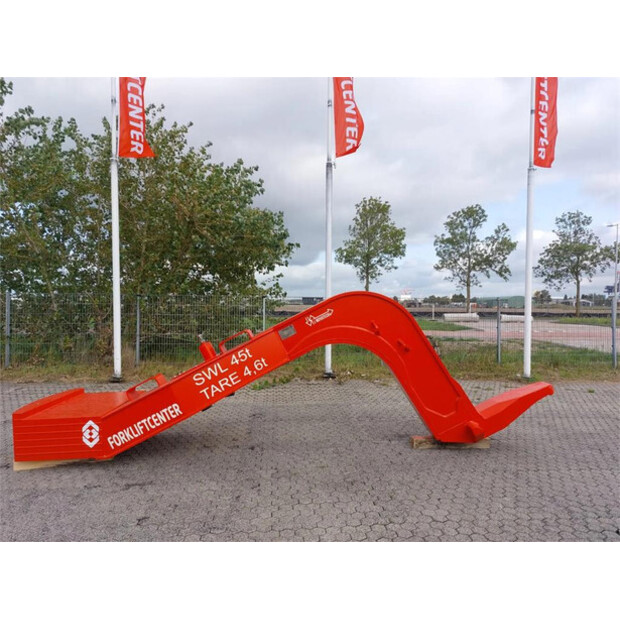 2025 Novatech Gooseneck-44752845