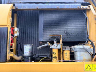 2007-caterpillar-330d-l-1401779-44753085