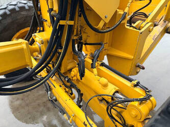 2011-caterpillar-120m-1401780-44753147