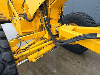 2011-caterpillar-120m-1401780-44753149