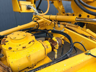 2011-caterpillar-120m-1401780-44753150