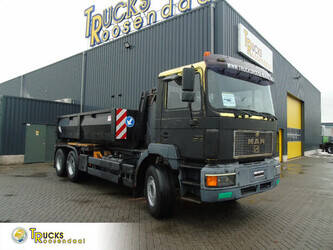 Image de Camion chargeur à crochet 1999 MAN 33.403