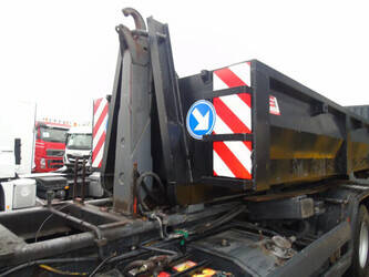 1999-man-33-403-1401790-44753396