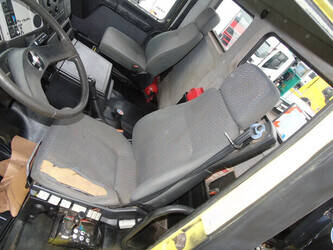 1999-man-33-403-1401790-44753411