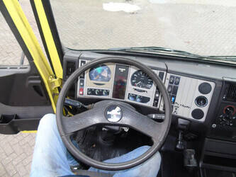 1999-man-33-403-1401790-44753416