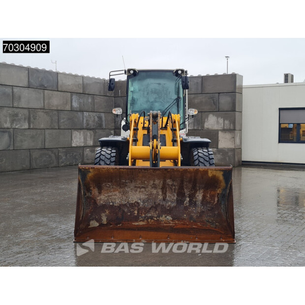 2018 ليبهير L514-44753593