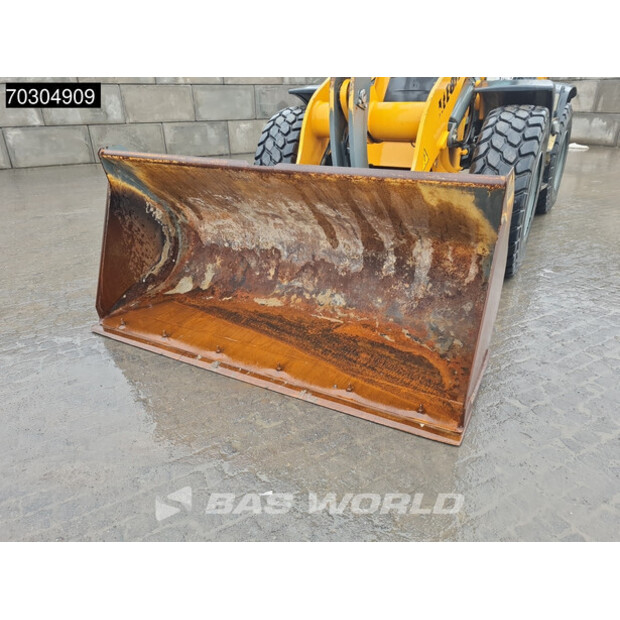 2018 ليبهير L514-44753599