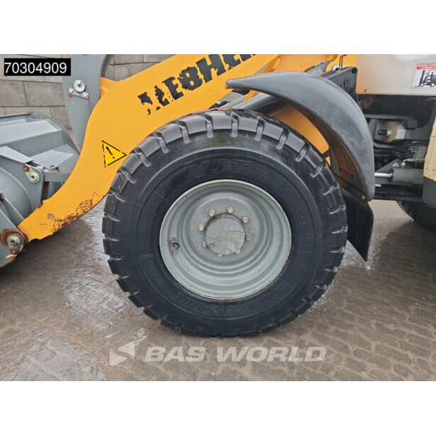 2018 ليبهير L514-44753606