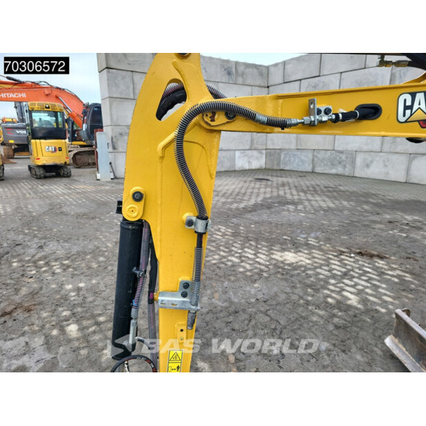 2021 Caterpillar 301.8-44753636