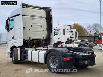 2019-mercedes-benz-actros-1943-1401799-44753764