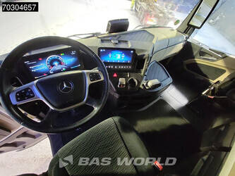 2021-mercedes-benz-actros-1845-1401811-44754211