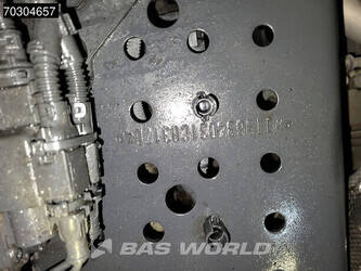 2021-mercedes-benz-actros-1845-1401811-44754230