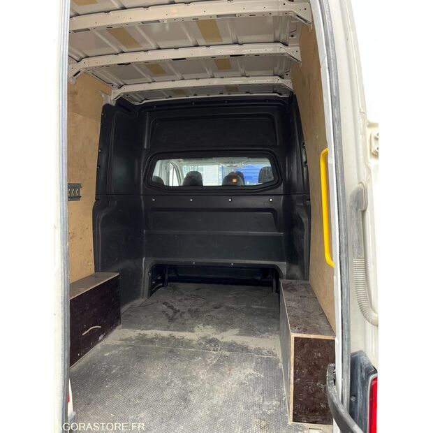 2021 Volkswagen CRAFTER-44767249