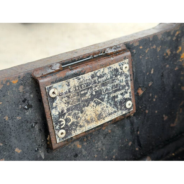 2016 Caterpillar 320FL-44768300