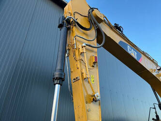 2016-caterpillar-323fl-1401898-44768398