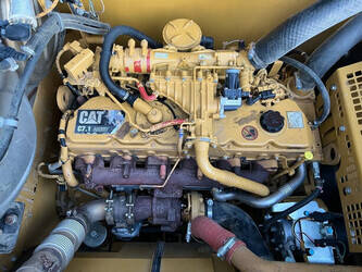 2016-caterpillar-323fl-1401898-44768407