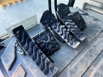 2016-caterpillar-323fl-1401898-44768414