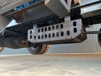 2012-fuchs-mhl454-1401932-44770136