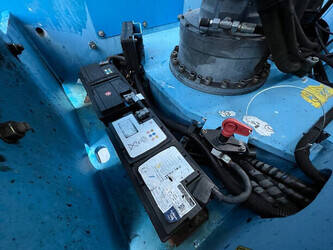 2012-fuchs-mhl454-1401932-44770223