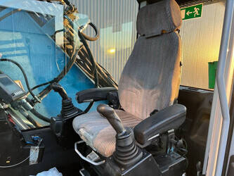 2012-fuchs-mhl454-1401932-44770247