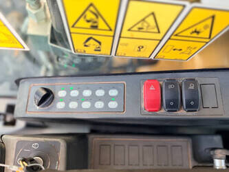 2015-caterpillar-m318f-1401933-44770273