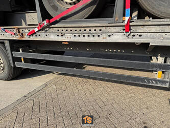 2015-schmitz-cargobull-1401937-44770421