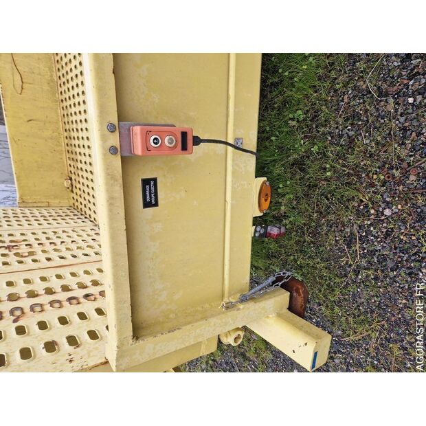 2011 Louault R2C1A-44783075