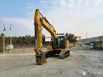 2021-caterpillar-323gc-1396073-44784092