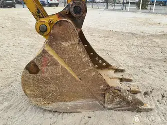 2021-caterpillar-320-1396071-44784285