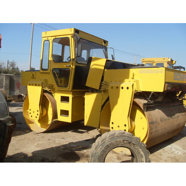 2021 بوماج 217D-44784827