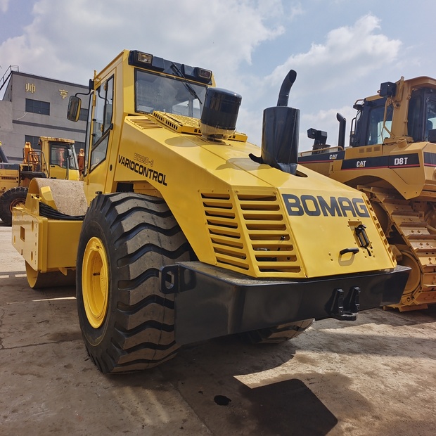 2024 بوماج BW225D-3-44784843