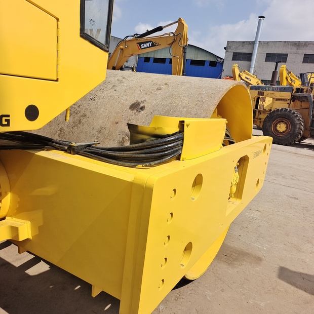 2024 بوماج BW225D-3-44784847