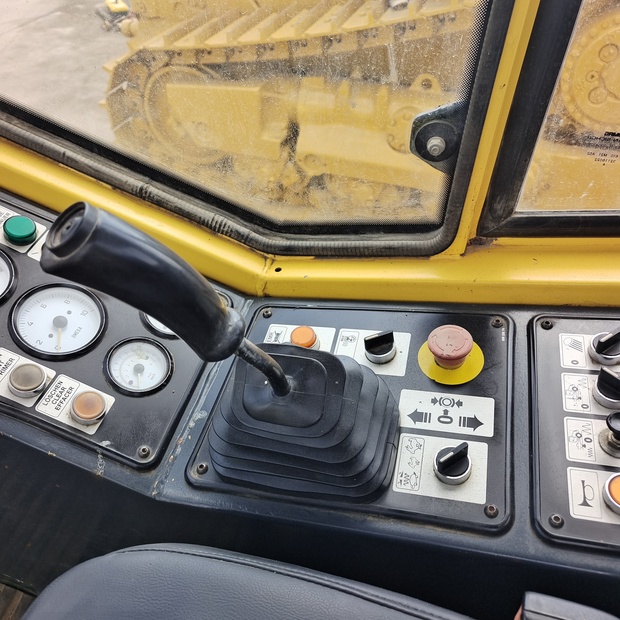 2024 بوماج BW225D-3-44784853