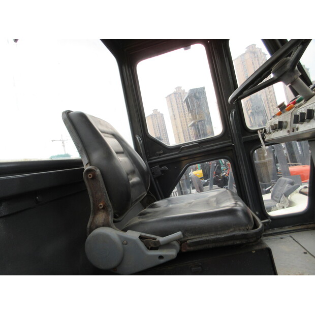 2024 ديناباك CC421-44784868