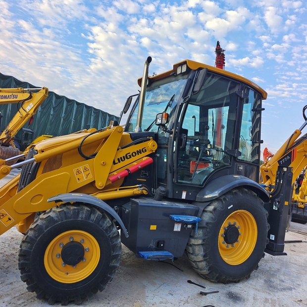 2024 ليوكونج CLG777A-44784899