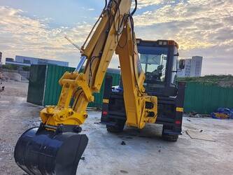 Image de TRACTOPELLES 2024 LiuGong CLG777A À vendre à Guatemala