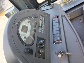 2024-liugong-clg777a-44784911