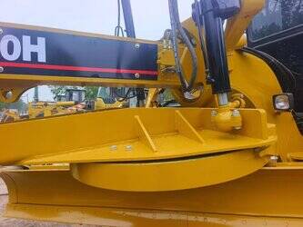 2024-caterpillar-160k-1402025-44785172