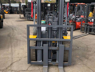 2024-komatsu-fd30-1402027-44785285