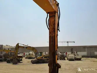 2018-hyundai-r220-9s-1402033-44785463