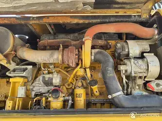 2013-caterpillar-m318d-1402034-44785658