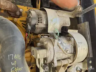 2013-caterpillar-m318d-1402034-44785661