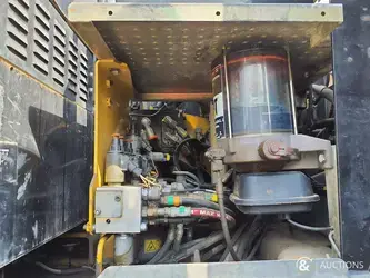 2013-caterpillar-m318d-1402034-44785670