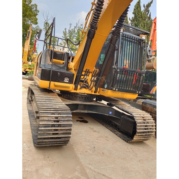 2023 كاتربيلر 320D-44785951