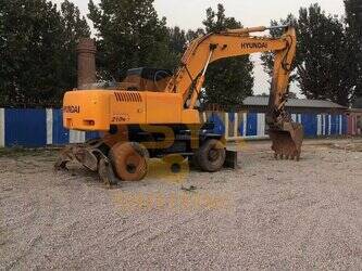 2021-hyundai-210w-7-1402044-44786002