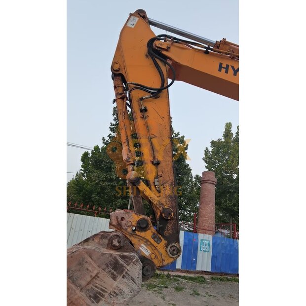 2021 Hyundai 210W-7-44786010