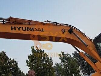 2021-hyundai-210w-7-1402044-44786011