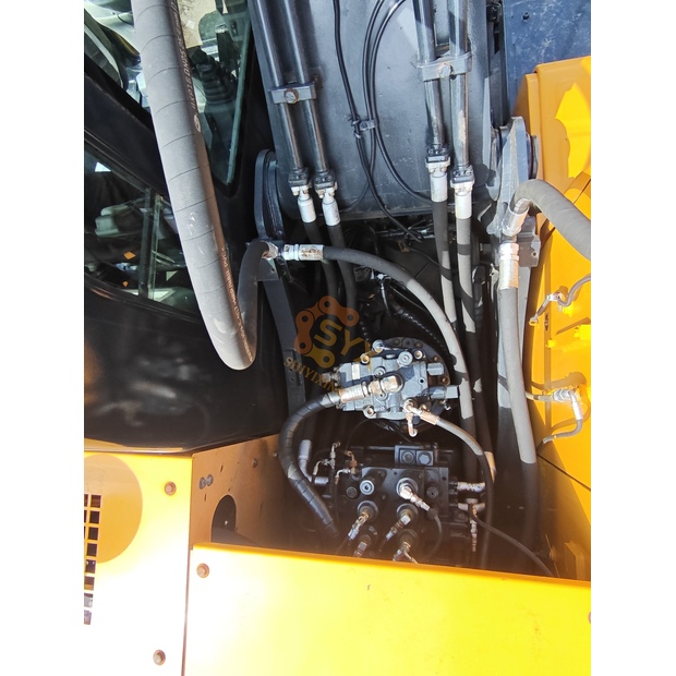 2023 Hyundai 210W-9-44786038