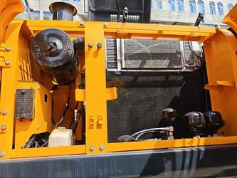 2023-hyundai-210w-9-1402047-44786043